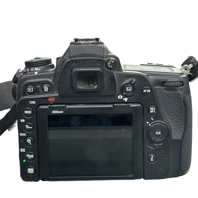 Nikon D780