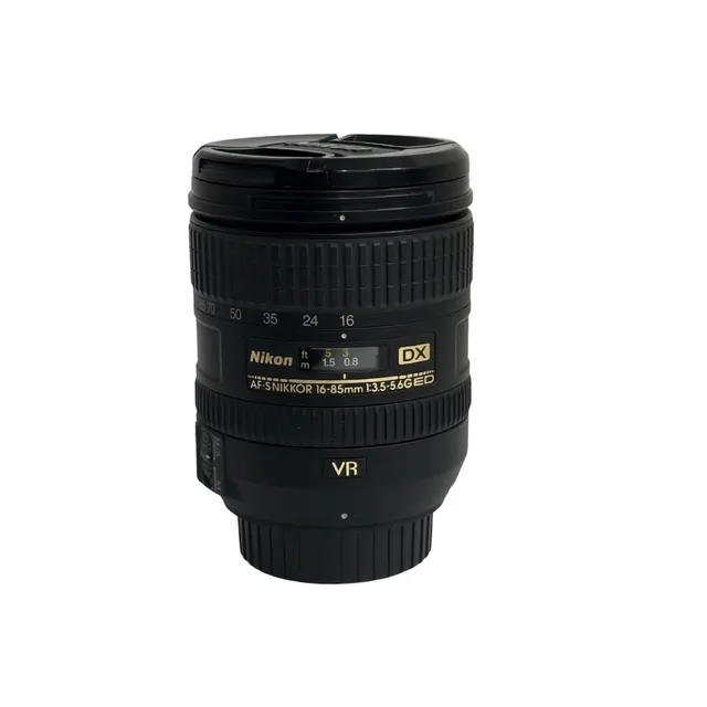 Nikon 16-85mm f/3.5-5.6G ED VR AF-S DX NIKKOR