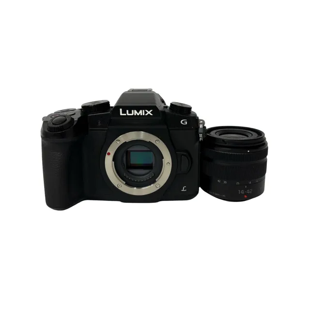 Panasonic G85 with 14-42