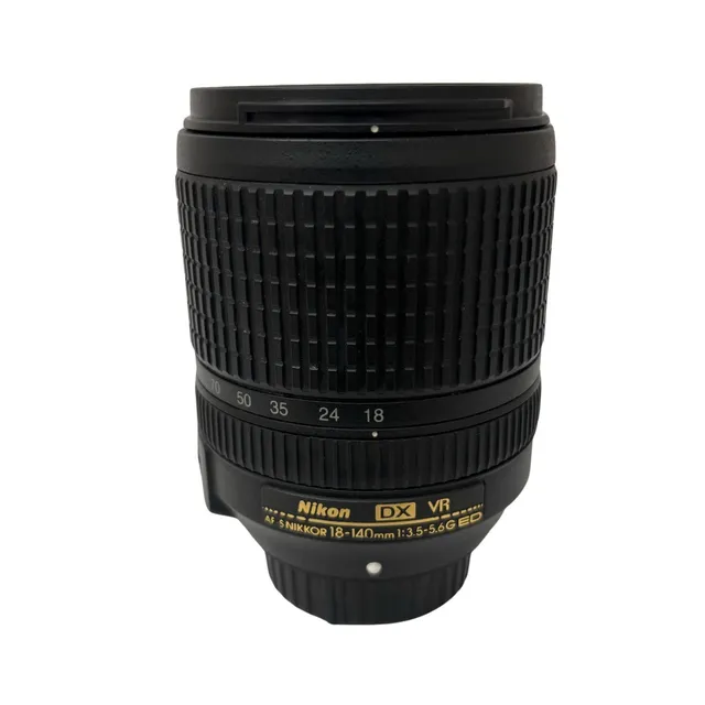Nikon 18-140Mm F/3.5-5.6 G Ed Vr